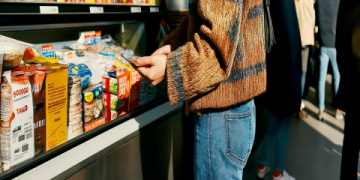 7 Ultimate Strategies to Maximize Your Profits During the Retail Boom