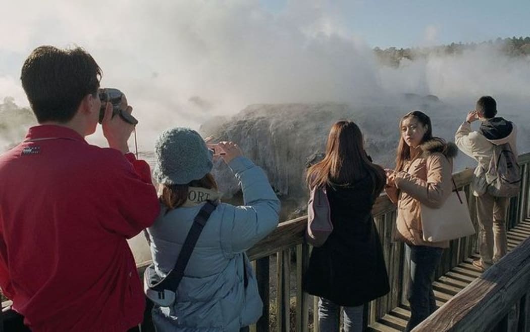 Tourism: Majority Unaware It's NZ's Biggest Earner, Survey Finds