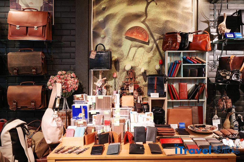 The Ultimate Guide to Finding the Best Leather Goods Shops Near Me