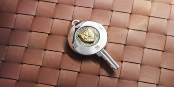 The Ultimate Guide to Jaguar Key Chains: From Heritage to High-Tech