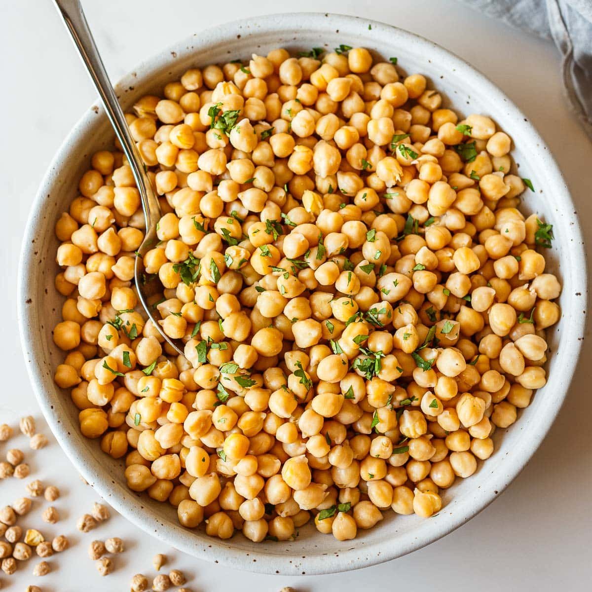 Chickpeas and Kabuli Chana: The Ultimate Guide to Types, Nutrition, and Cooking