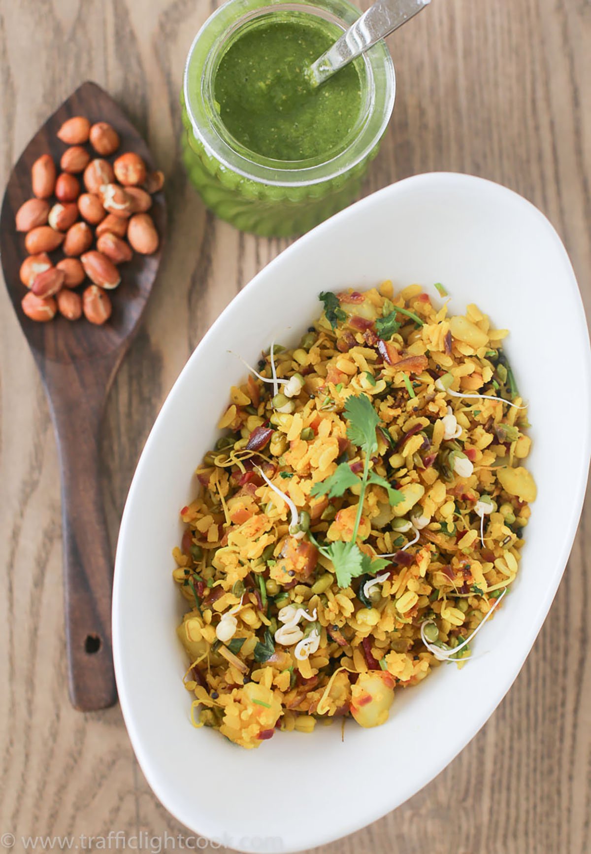 The Ultimate Guide to Flat Rice Flakes: Nutrition, Uses, and 5 Amazing Recipes